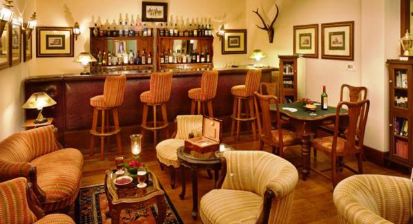 The Elgin Silver Oaks - Heritage Resort & Spa Калимпонг Екстериор снимка