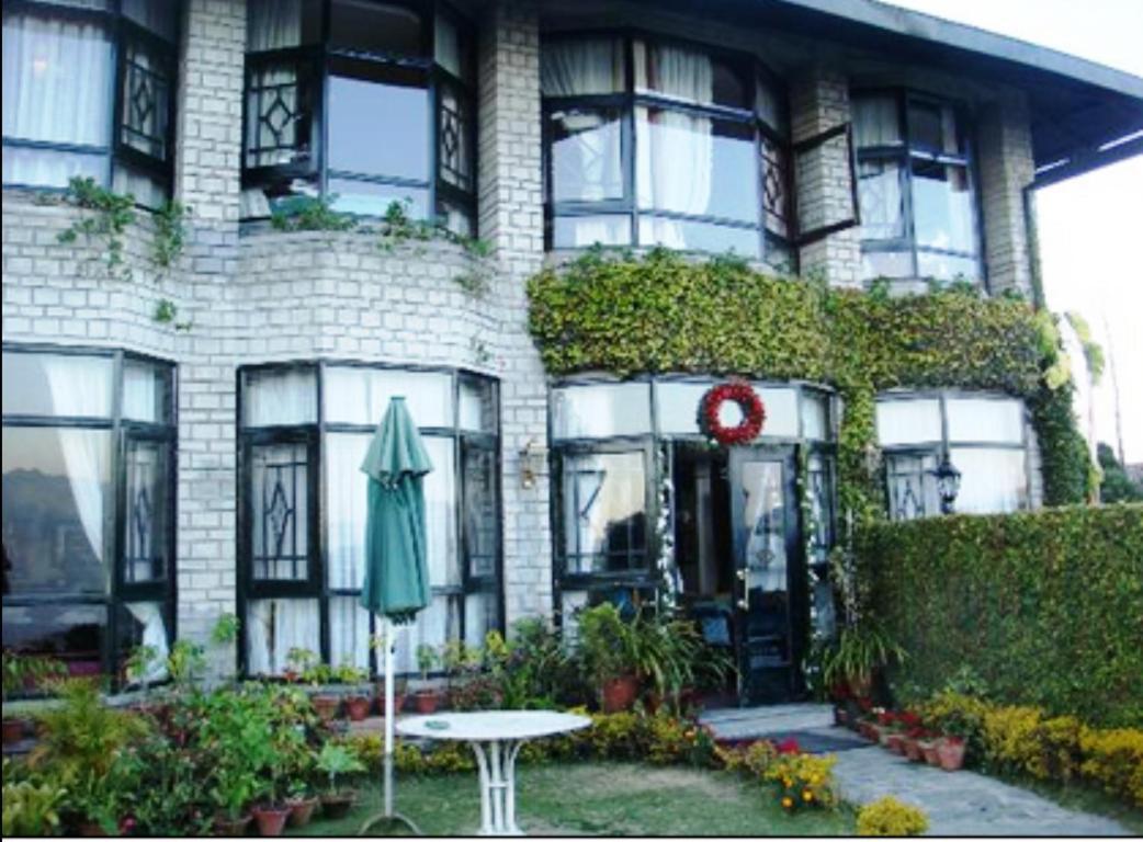 The Elgin Silver Oaks - Heritage Resort & Spa Калимпонг Екстериор снимка