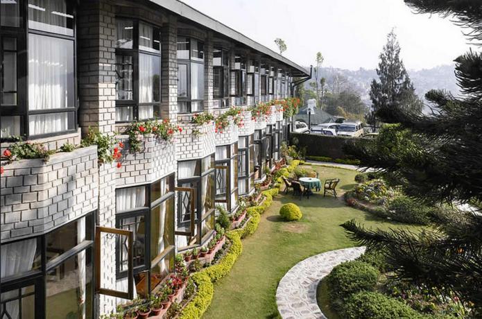 The Elgin Silver Oaks - Heritage Resort & Spa Калимпонг Екстериор снимка